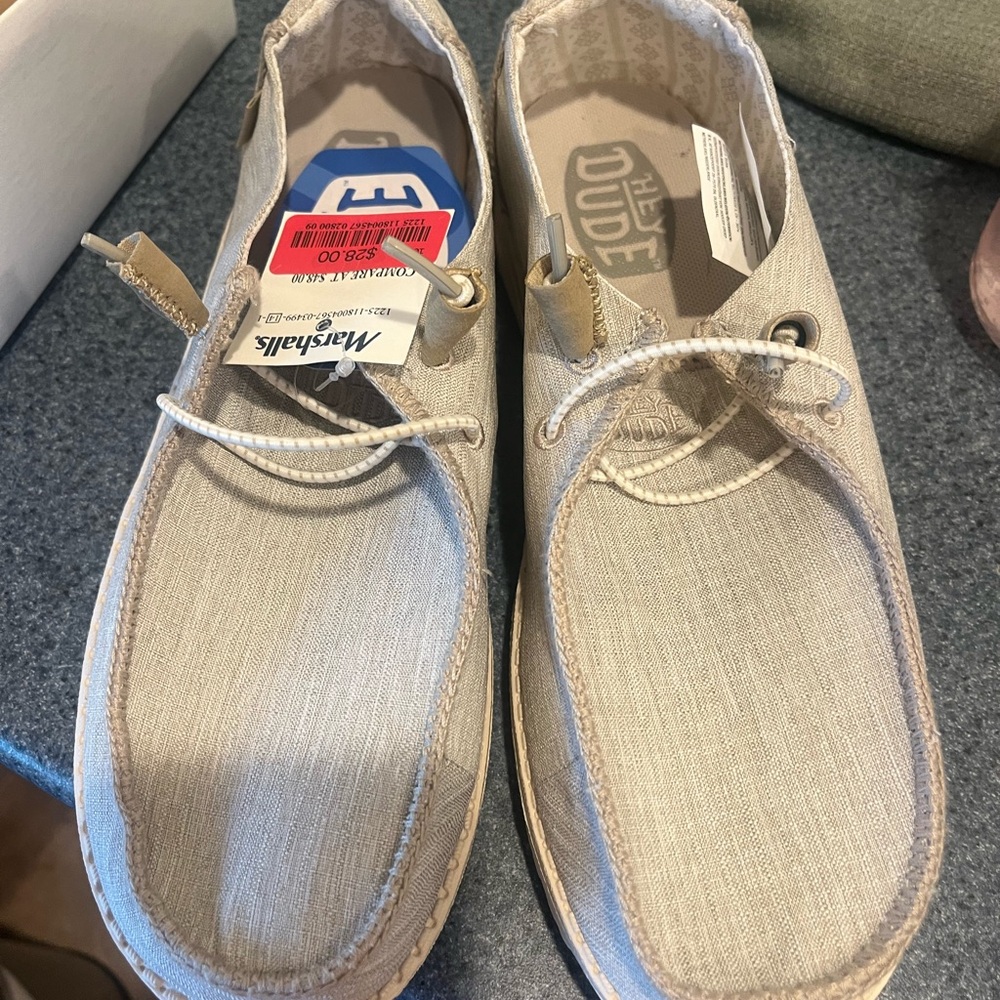 Hey Dude Women’s Casual Shoes - Cream - Picture 2 of 3